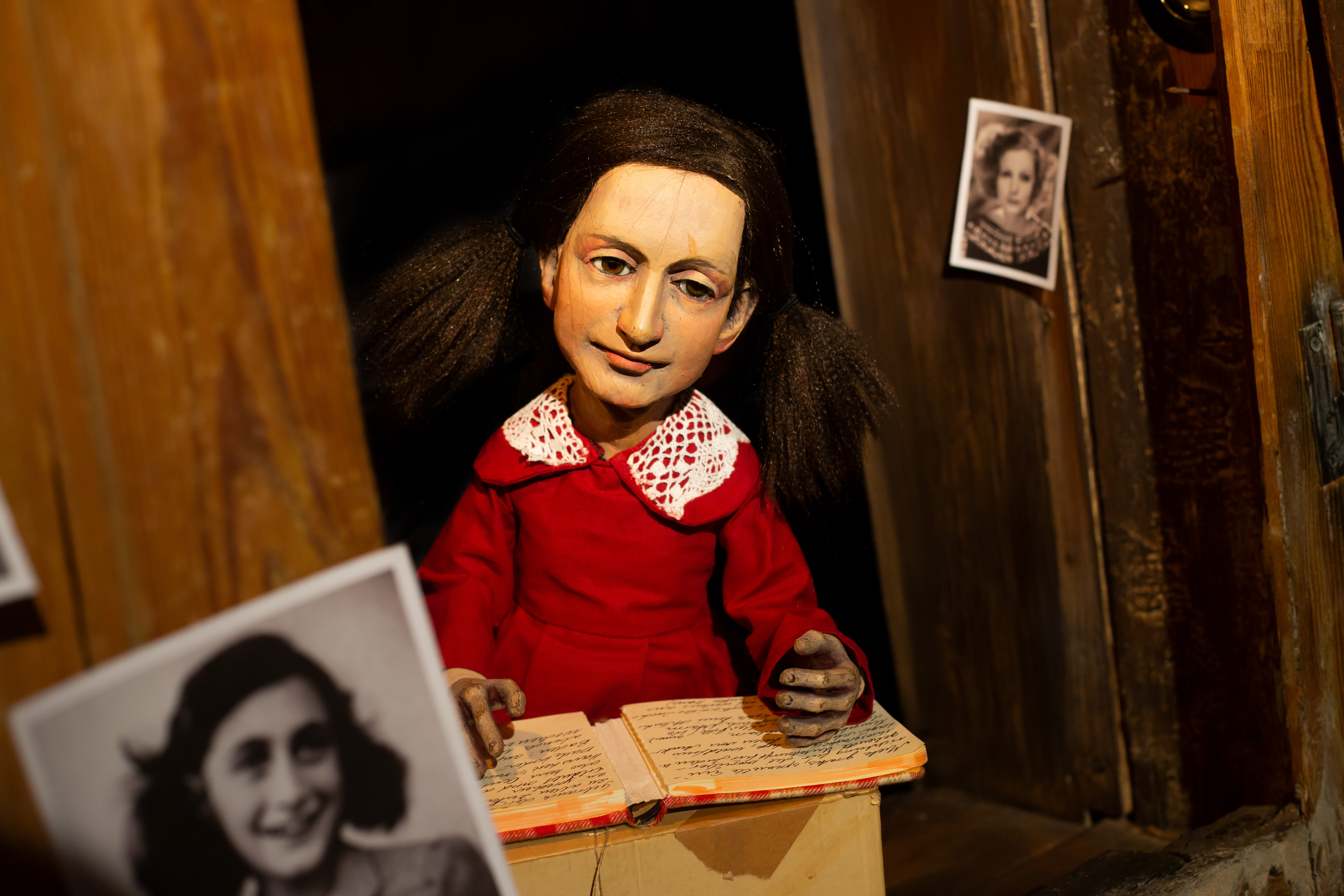 „Artisanen“ zeigen „Anne Frank“
